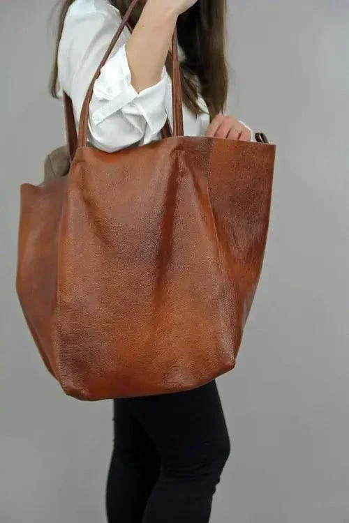 Chic Leather Tote Handbags - Image 5