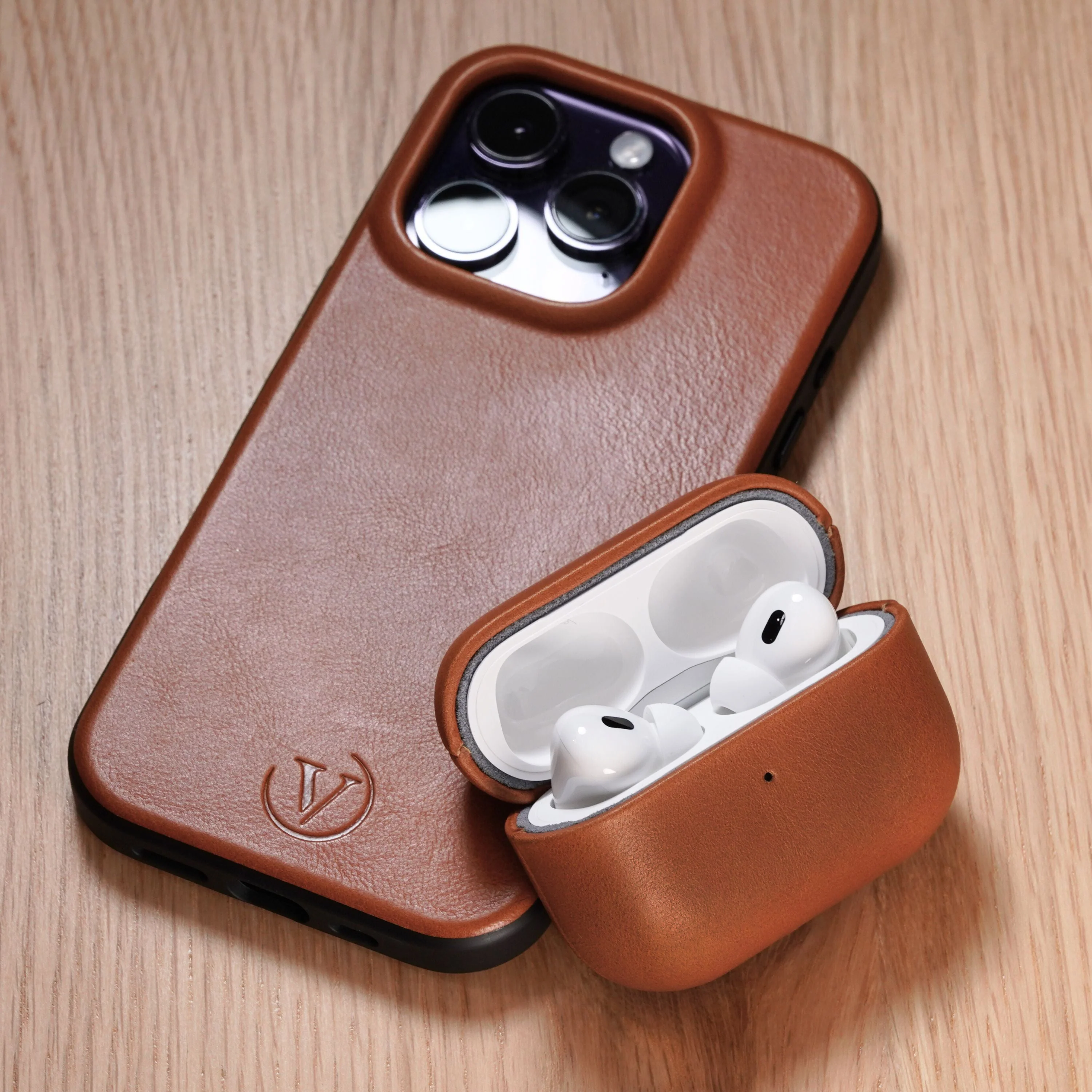 Prime VN601 Leather AirPods Pro Case - Image 12