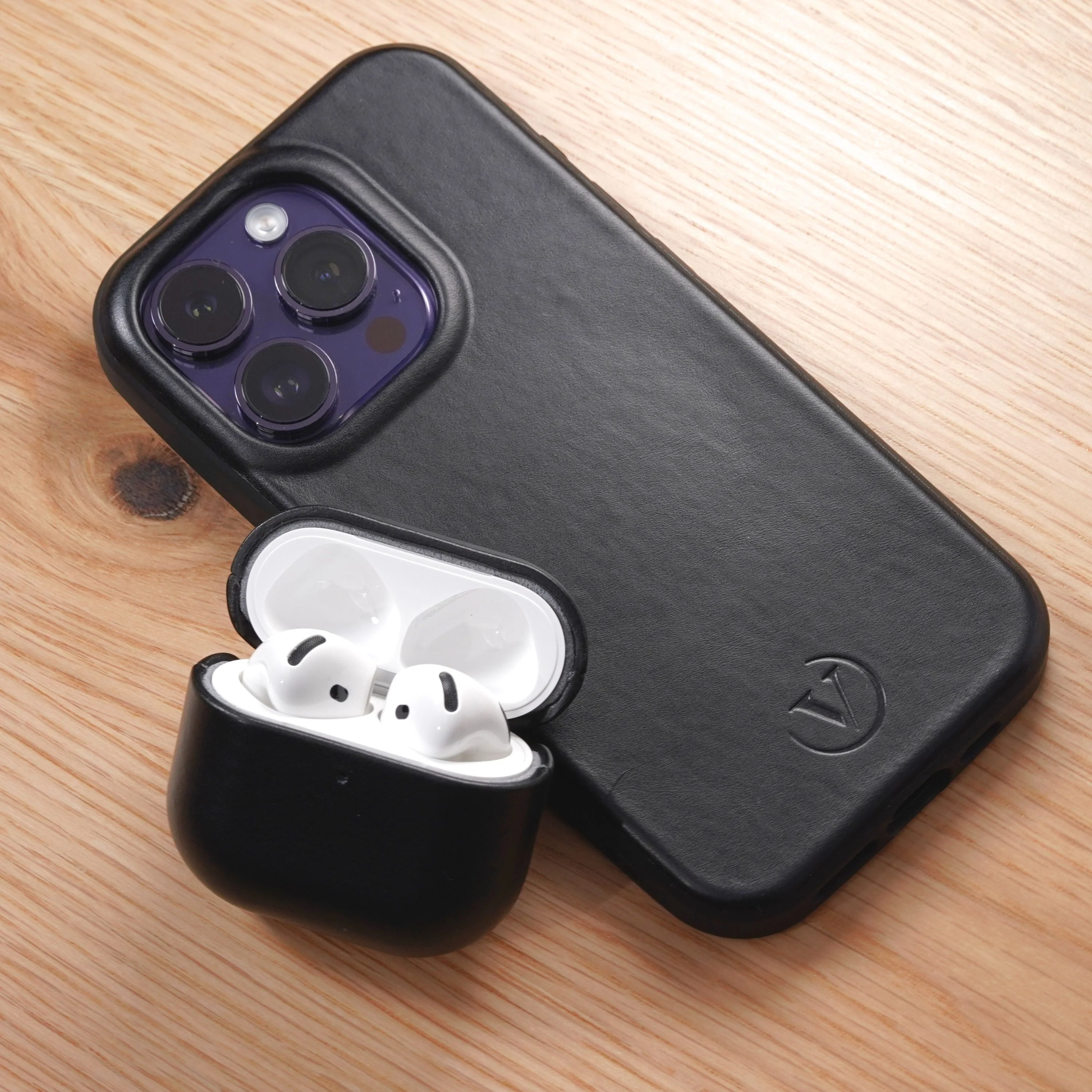 Prime VN604 Leather AirPods 4 Case - Image 28