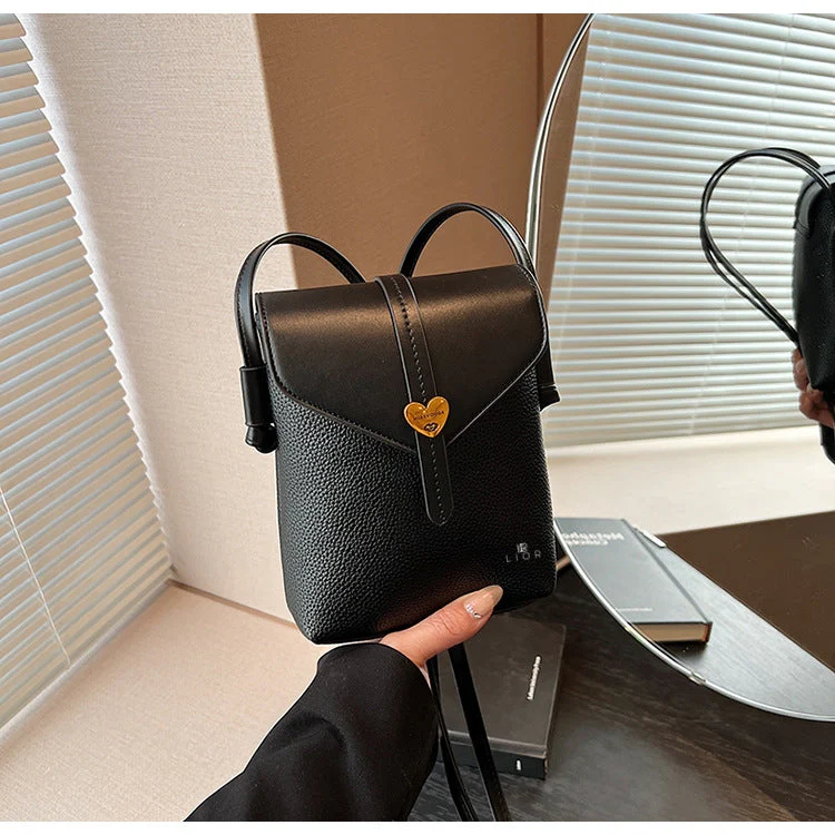 Vintage Fashion Heart Crossbody Shoulder Purse - Image 4